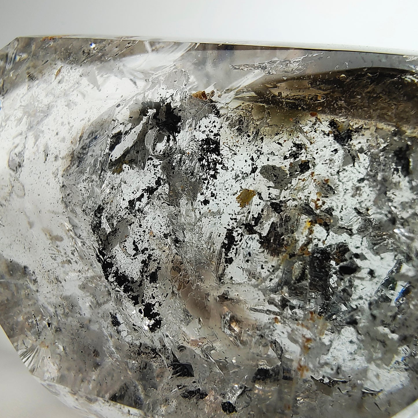 茶澄光語閃靈鑽