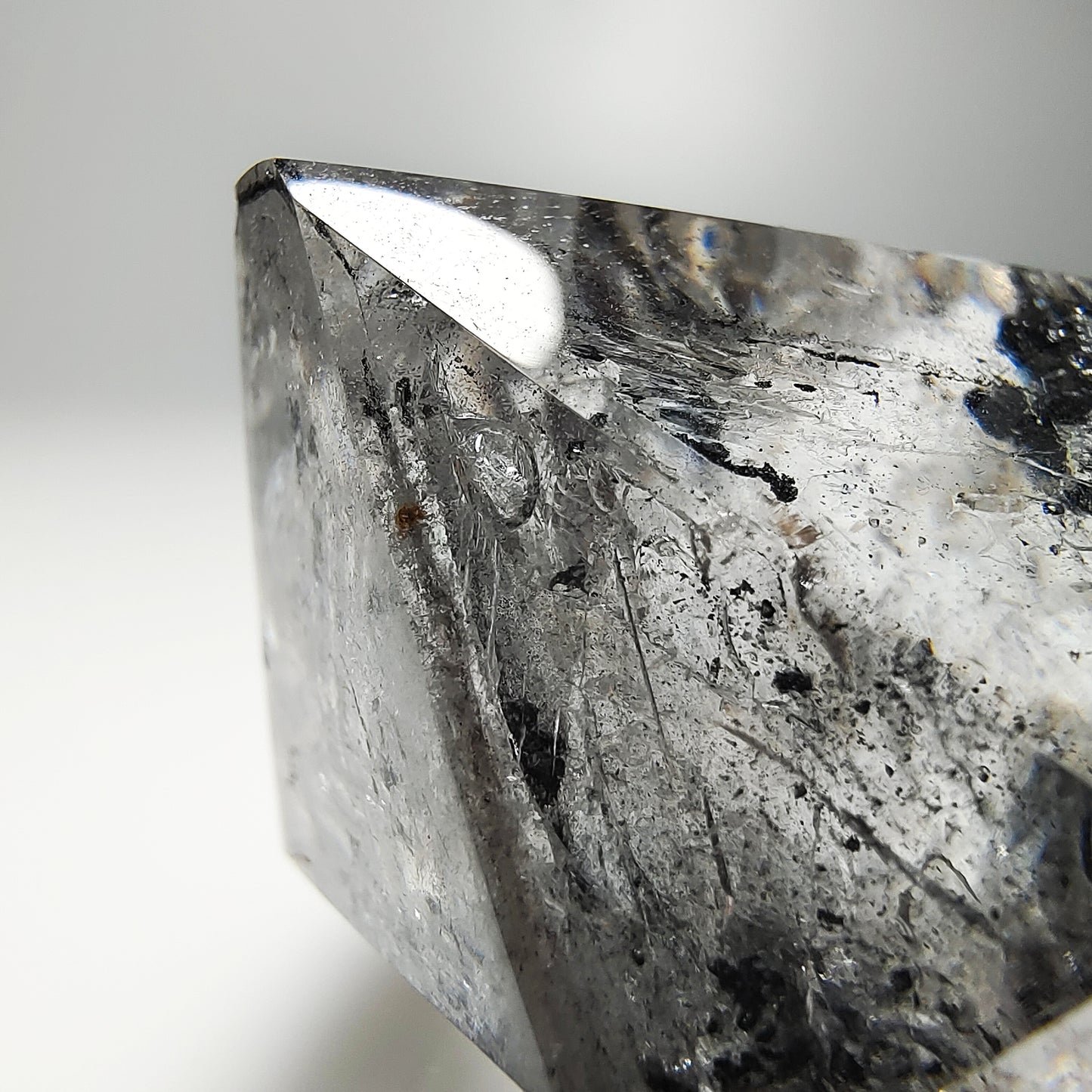 黑白細沙閃靈鑽