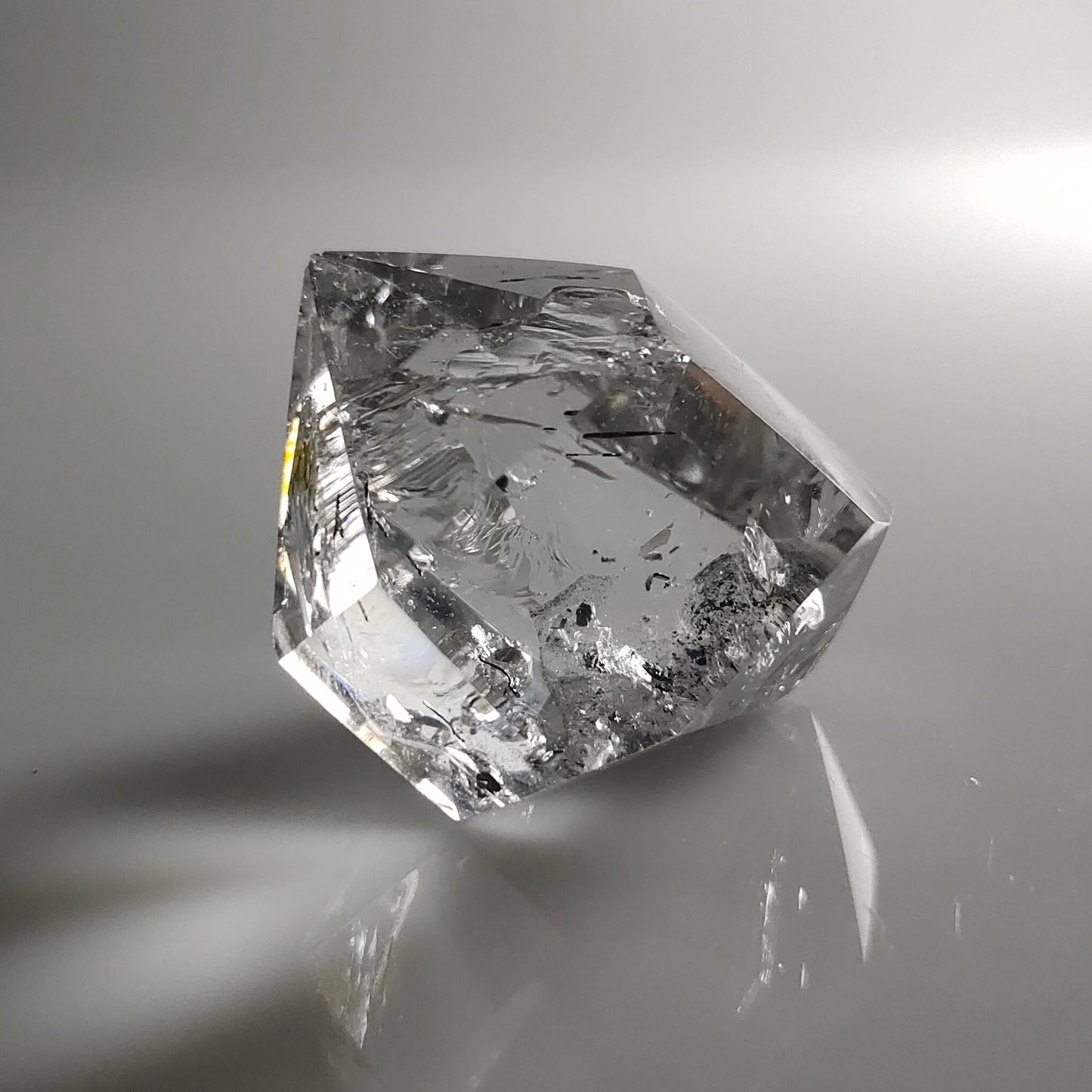 穹虹星塵閃靈鑽