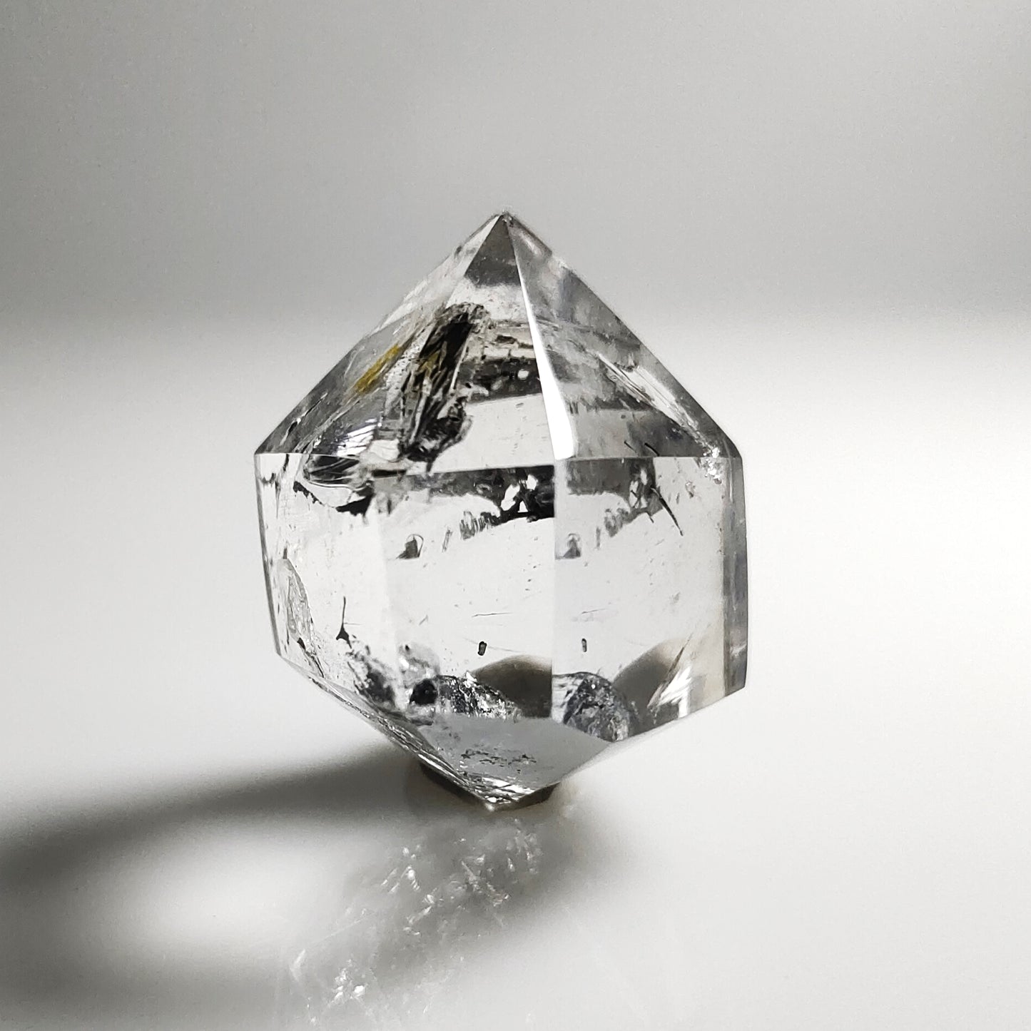 穹虹星塵閃靈鑽